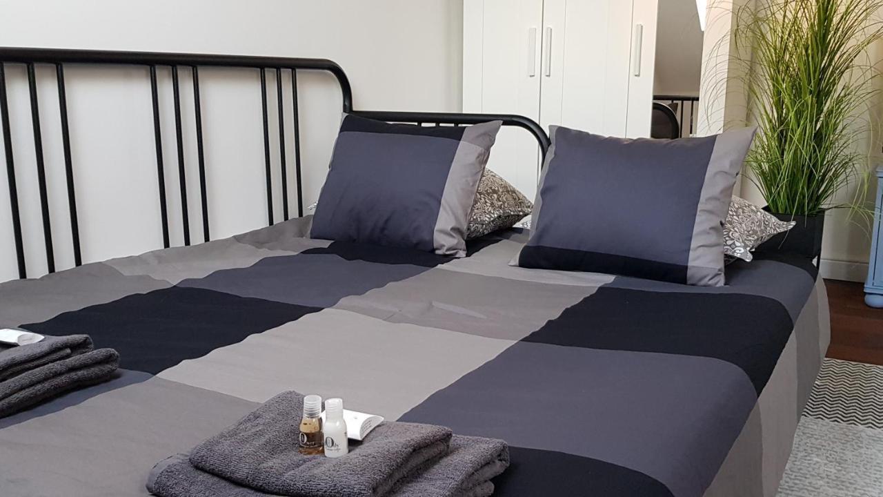 Boutique Ii. Apartment เอ็กเกอร์ ภายนอก รูปภาพ